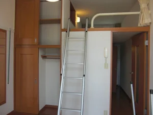 新潟市のマンスリーマンション・ウィークリーマンション「レオパレスＰｒｉｍａＣｌａｓｓｅ 202(No.1026634)」メイン画像