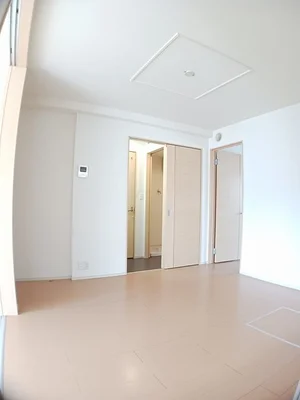 出雲市のマンスリーマンション・ウィークリーマンション「プレシャス　ファミリー 102・洋室(No.1027159)」メイン画像