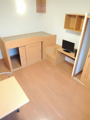 のマンスリーマンション・ウィークリーマンション「レオパレス八ヶ崎 105(No.1030383)」メイン画像