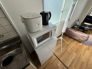 冷蔵庫も完備なので自炊や料理に最適♪長期の出張にお勧め★岡山人気ウィークリーマンションの人気物件♪【格安】