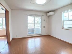 のマンスリーマンション・ウィークリーマンション「ブローテⅡ 204・洋室(No.1042883)」メイン画像