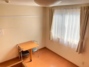 のマンスリーマンション・ウィークリーマンション「レオパレスＫＯＭＯＴＯ古河Ⅰ 106(No.1045146)」メイン画像