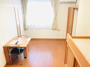 のマンスリーマンション・ウィークリーマンション「レオパレスカーサ　Ｔ 105(No.1045583)」メイン画像