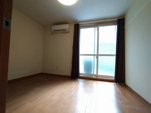 のマンスリーマンション・ウィークリーマンション「レオパレス虹 101(No.1046457)」メイン画像