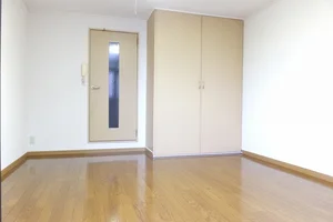 新潟工業短期大学周辺のマンスリーマンション・ウィークリーマンション「レオパレスおおすが 203(No.1047807)」メイン画像