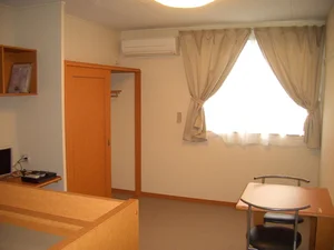 のマンスリーマンション・ウィークリーマンション「レオパレスフォーサイト 205(No.1050873)」メイン画像