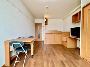 のマンスリーマンション・ウィークリーマンション「レオパレスやまろ 206(No.1051733)」メイン画像