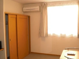 のマンスリーマンション・ウィークリーマンション「レオパレスサンタモニカ 205(No.1055258)」メイン画像