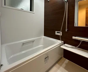 広い湯船でリフレッシュ♪