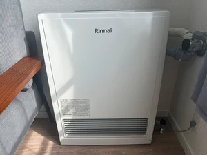 北海道の冬には必須の暖房ももちろん完備です!