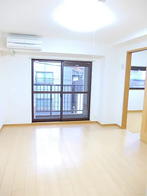 秋田市のマンスリーマンション・ウィークリーマンション「マーベラスＳＡＧＡＷＡ 306・洋室(No.1063609)」メイン画像