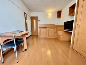 上諏訪駅（長野県）のマンスリーマンション・ウィークリーマンション「レオパレスＡｖｅｎｉｒＳｕｗａ 213(No.1067746)」メイン画像