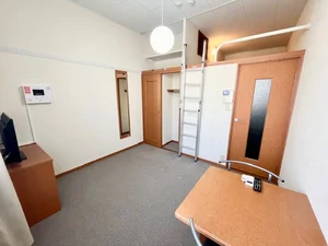 のマンスリーマンション・ウィークリーマンション「レオパレスくるまや 206(No.1070058)」メイン画像