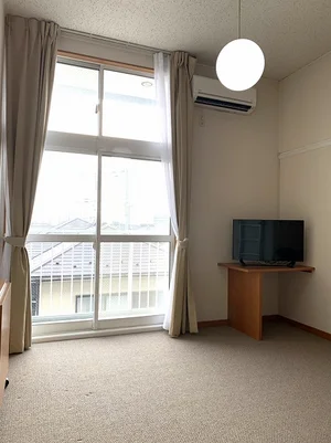 のマンスリーマンション・ウィークリーマンション「レオパレスｃｏｍｆｏｒｔ 302(No.1071303)」メイン画像