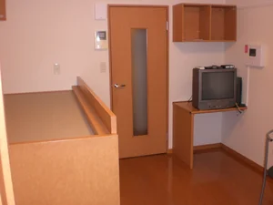 のマンスリーマンション・ウィークリーマンション「レオパレスＣａｒｍｉｎａ 101(No.1071329)」メイン画像