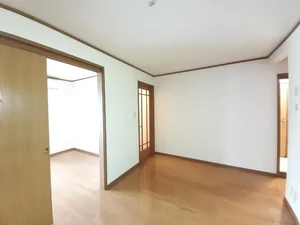 羽後牛島駅（秋田県）のマンスリーマンション・ウィークリーマンション「かみふうせん 104・洋室(No.1073037)」メイン画像