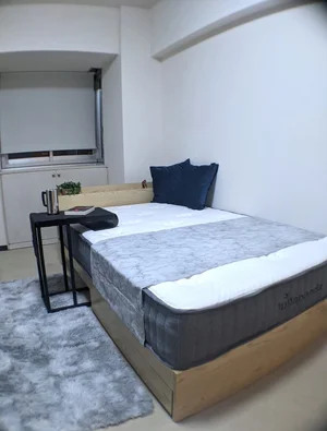 セミダブルベッド♪ややかためでしっかりリラックスできます♪