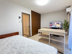 のマンスリーマンション・ウィークリーマンション「アルDEスリー蟹江 103・ダブルRoom　駐車場有(No.1075228)」メイン画像