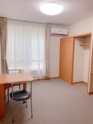 のマンスリーマンション・ウィークリーマンション「レオパレスＢＯＳＨＵＫＥ大久保 206(No.1077455)」メイン画像