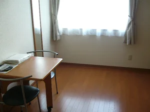 のマンスリーマンション・ウィークリーマンション「レオパレスグレスコート 205(No.1080206)」メイン画像