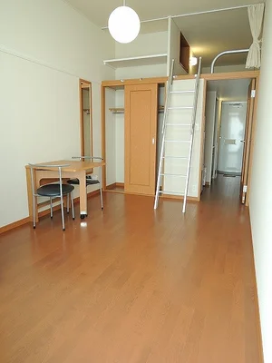 埼玉県のマンスリーマンション・ウィークリーマンション「レオパレスフィーユⅡ 112(No.1081027)」メイン画像