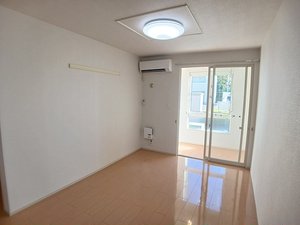 のマンスリーマンション・ウィークリーマンション「グリーン　シップ　西根 101・洋室(No.1083700)」メイン画像