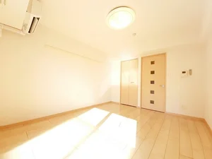 香春口三萩野駅（福岡県）のマンスリーマンション・ウィークリーマンション「アイランド中津口 503・洋室(No.1092318)」メイン画像
