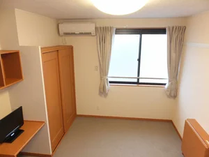 のマンスリーマンション・ウィークリーマンション「レオパレス東館 209(No.1092816)」メイン画像