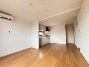 のマンスリーマンション・ウィークリーマンション「ニューモドム松ケ丘２番館 201・洋室(No.1095967)」メイン画像