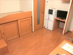 のマンスリーマンション・ウィークリーマンション「レオパレスカンパーニュ 207(No.1102017)」メイン画像