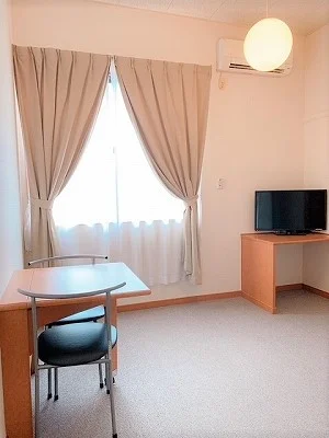 のマンスリーマンション・ウィークリーマンション「レオパレスブランシュヴァルⅢ 203(No.1106205)」メイン画像