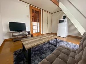 のマンスリーマンション・ウィークリーマンション「【阿波富田駅まで徒歩3分/駐車場完備◎】レジデンス森 101(No.1108382)」メイン画像