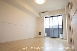 のマンスリーマンション・ウィークリーマンション「サンピィア．ＦＪ 102・洋室(No.1109004)」メイン画像