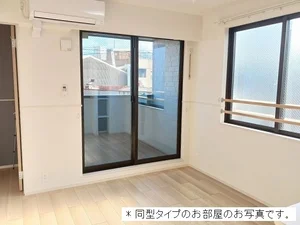 のマンスリーマンション・ウィークリーマンション「ステイブルホーム 302・洋室(No.1111782)」メイン画像