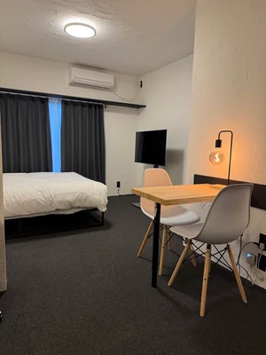 のマンスリーマンション・ウィークリーマンション「ジェイ大手 102・ダブルベッド・42インチテレビ(No.1115156)」メイン画像