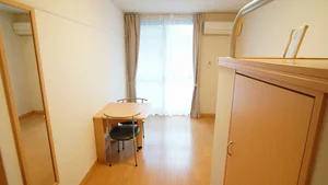 のマンスリーマンション・ウィークリーマンション「レオパレスホーマルハウト 102(No.1115750)」メイン画像