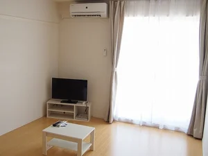 豊野駅（長野県）のマンスリーマンション・ウィークリーマンション「レオパレスポム 102(No.1118217)」メイン画像