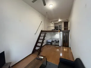 長崎県の株式会社第百不動産のマンスリーマンション・ウィークリーマンション「stay＠宝町★インターネット完備・長崎駅まで徒歩７分程度★家具家電付き!(^^)! 104・1K＋ロフト(No.1119089)」メイン画像