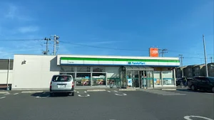 ファミリーマート 石巻中浦店まで徒歩8分