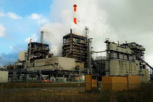 日本製紙㈱ 石巻工場まで車で6分