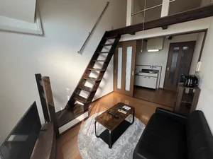 長崎県の株式会社第百不動産のマンスリーマンション・ウィークリーマンション「stay＠西坂町★長崎駅まで徒歩5分(*´艸`*)　駐車場（別途880円/日）も利用可能な物件です(*'▽') 203・１K(No.1120364)」メイン画像