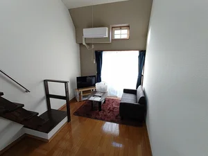 長崎県の株式会社第百不動産のマンスリーマンション・ウィークリーマンション「stay@長与✩WIFI完備★JR道の尾駅迄徒歩６分★コンビニ・温泉も徒歩5分圏内★★ 204・1K+ロフト(No.1121148)」メイン画像