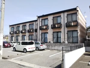 のマンスリーマンション・ウィークリーマンション「レオパレスサン　シーロ 201(No.1121820)」メイン画像