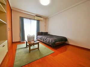 長崎県の株式会社第百不動産のマンスリーマンション・ウィークリーマンション「stay＠小佐世保★佐世保市役所・合同庁舎等、官公庁へのアクセス良好です★ 102・1DK(No.1121963)」メイン画像