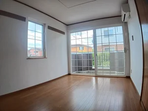白石市のマンスリーマンション・ウィークリーマンション「アサヒコーポ桜Ⅲ 101・洋室(No.1122447)」メイン画像