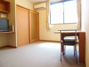 のマンスリーマンション・ウィークリーマンション「レオパレス中川２１３ 207(No.1122632)」メイン画像