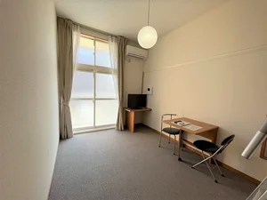 のマンスリーマンション・ウィークリーマンション「レオパレスフィスデファミーユ 203(No.1122843)」メイン画像