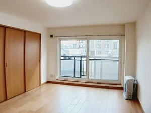 のマンスリーマンション・ウィークリーマンション「シンフォニア 102・洋室(No.1123507)」メイン画像