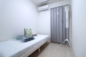 寝室はエアコンもあり 一年を通して快適にお過ごしいただけます。