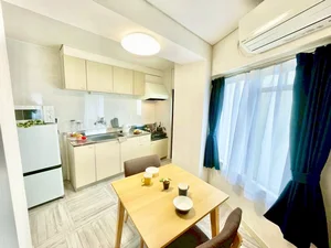 のマンスリーマンション・ウィークリーマンション「【名古屋市千種区/覚王山駅徒歩約6分/角部屋/バストイレ別/自転車駐輪可能】グリュック覚王山 3B・1DK(No.1126607)」メイン画像